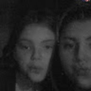 Meet your Posher, Kira